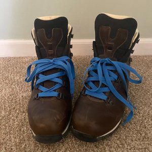 Lowa Men's Wendelstein Boot, Size 10 Men's, Hiking Boots, Winter Boot